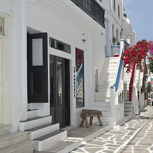  Pensión Karboni